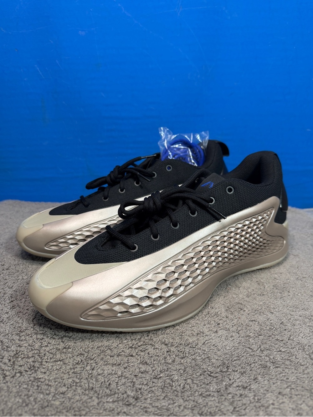 Adidas AE 1 low
Brand new